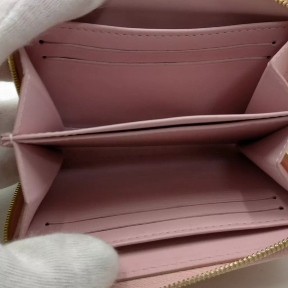 Auth Louis Vuitton Rose Ballerina Vernis Monogram Zippy Coin Change Purse Wallet - Picture 4 of 9